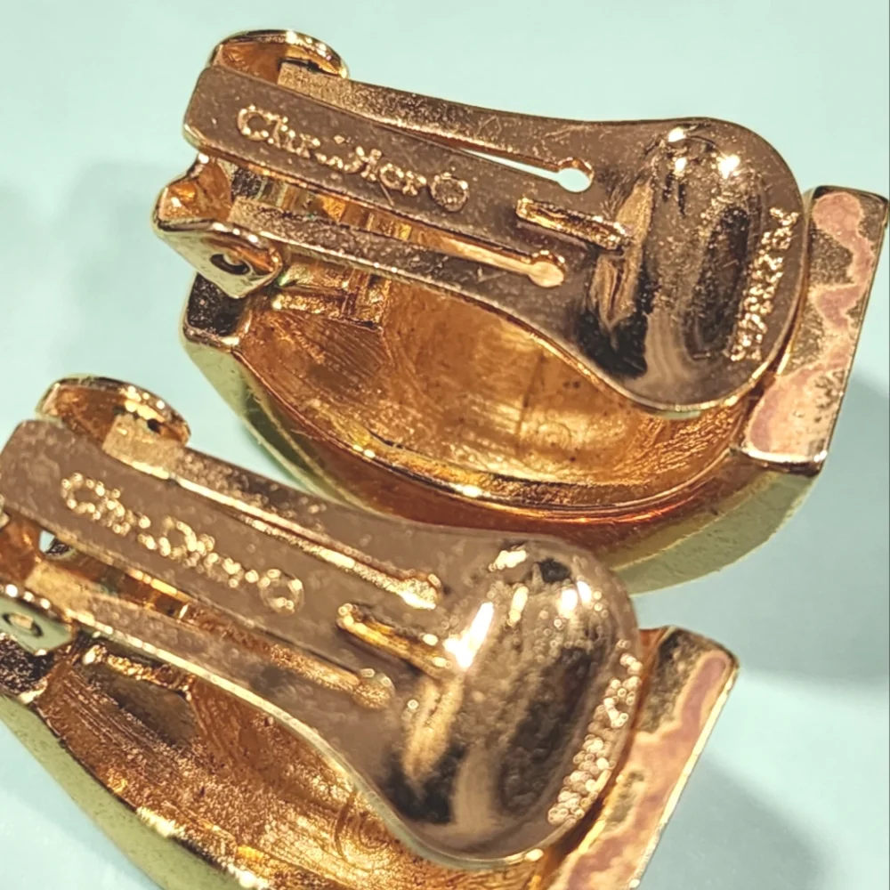 Christian Dior Gold Tone Enamel and Rhinestones Clip on Earrings.. - Picture 8 of 9